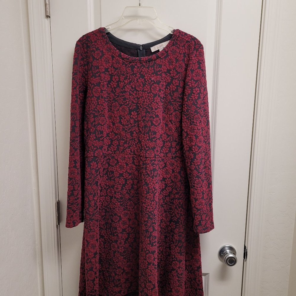 Ann Taylor LOFT Red and Black Floral Dress